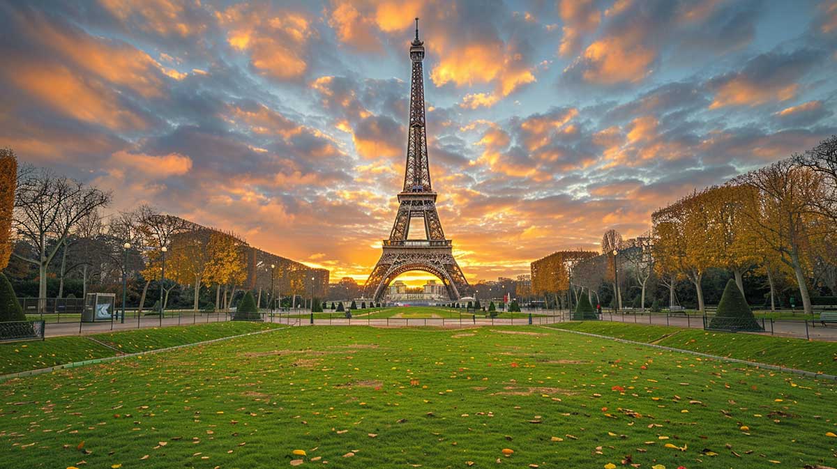 Eiffel-Tower-Area